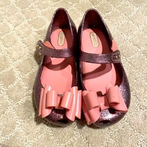 Mini Melissa bow shoes size 10 little girls